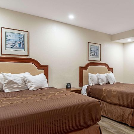 Rodeway Inn Near Maingate Knott'S Буэна Парк Экстерьер фото