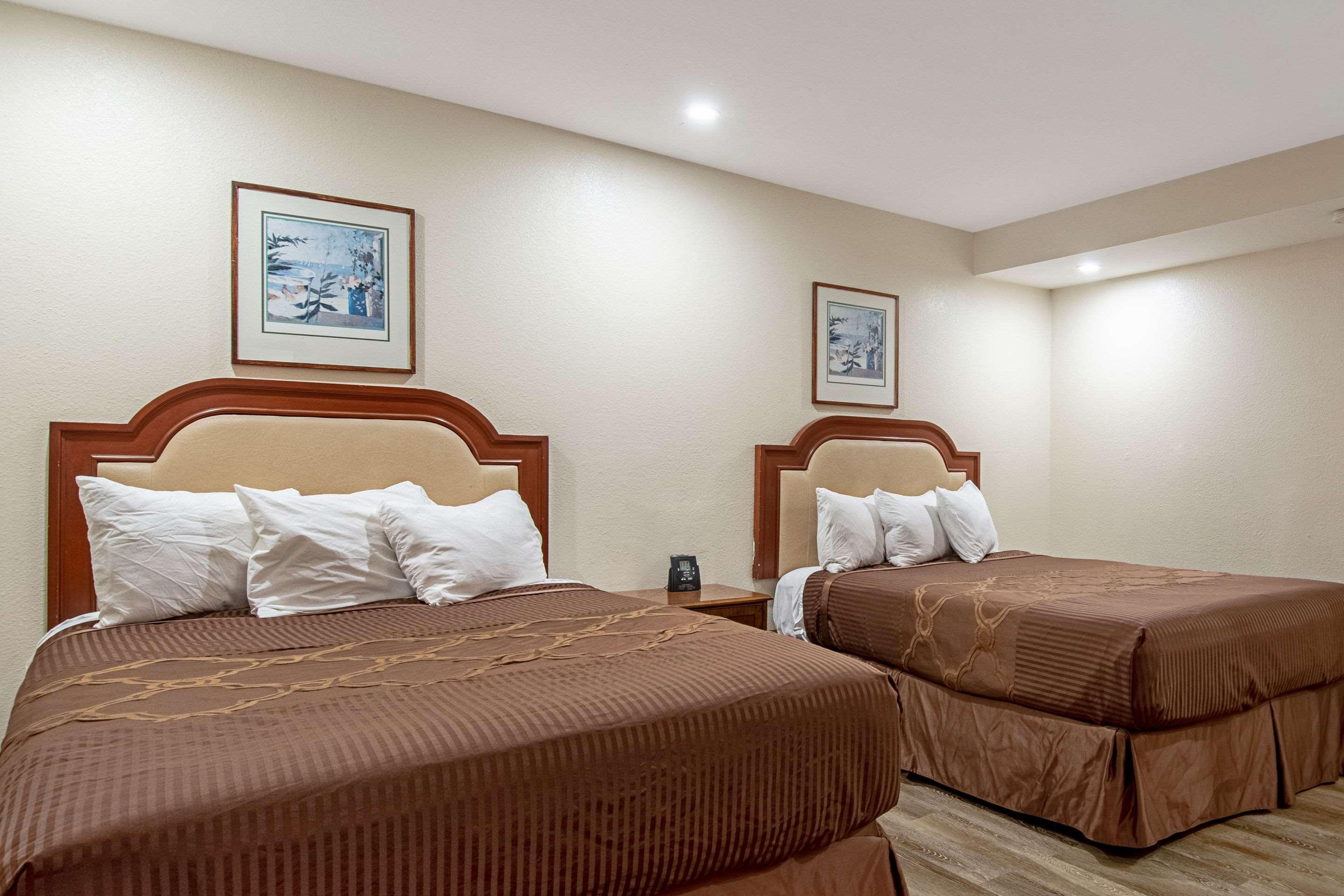 Rodeway Inn Near Maingate Knott'S Буэна Парк Экстерьер фото